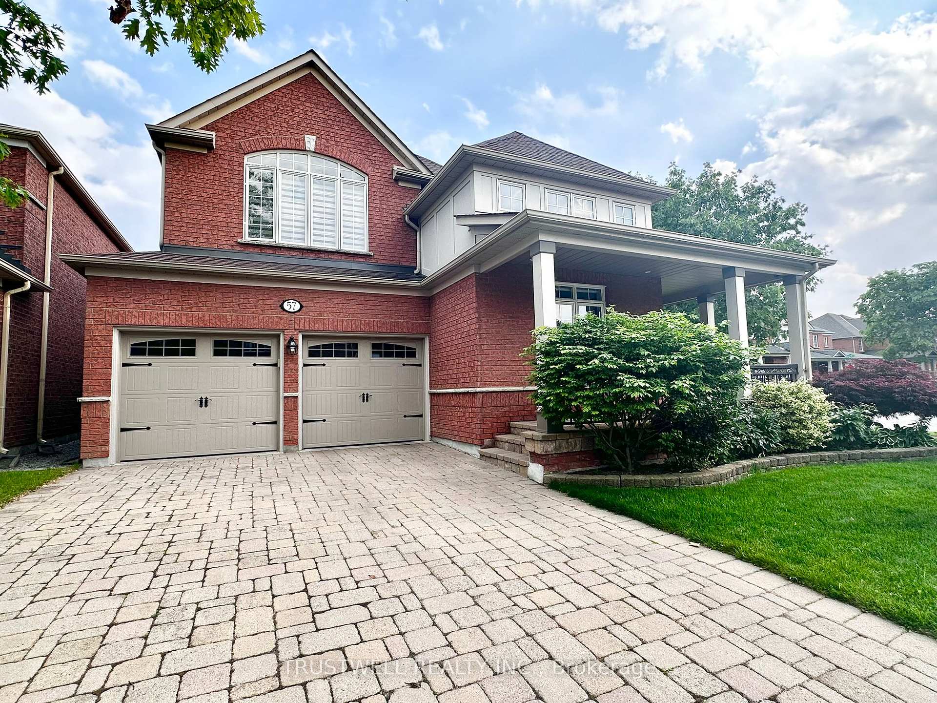 Photo 4 of 57 Emery Hill Boulevard, Markham, Berczy — HOMEH