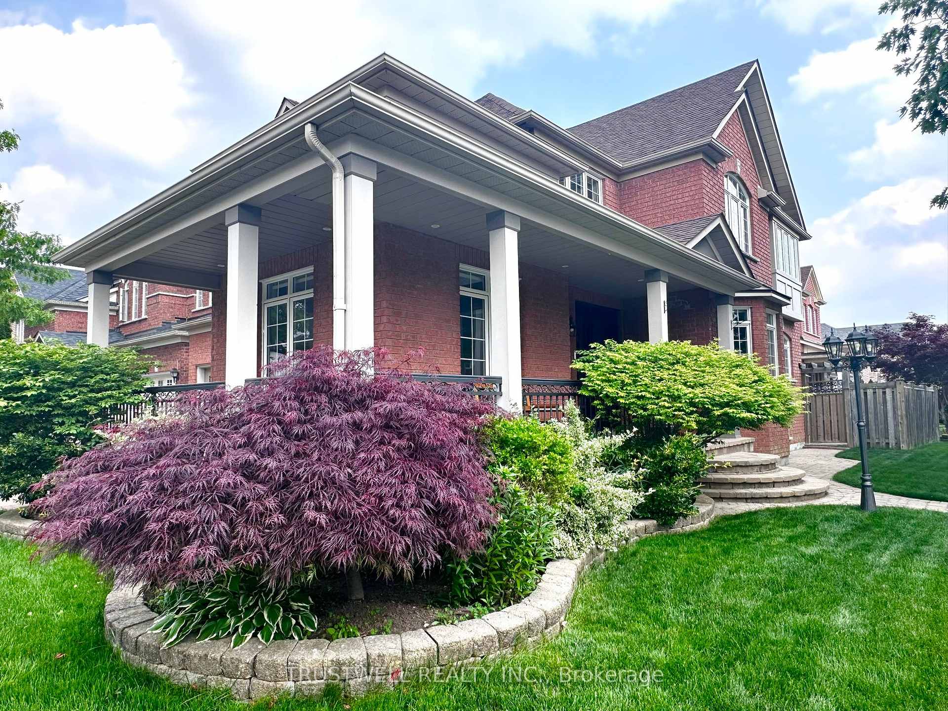 Photo 5 of 57 Emery Hill Boulevard, Markham, Berczy — HOMEH