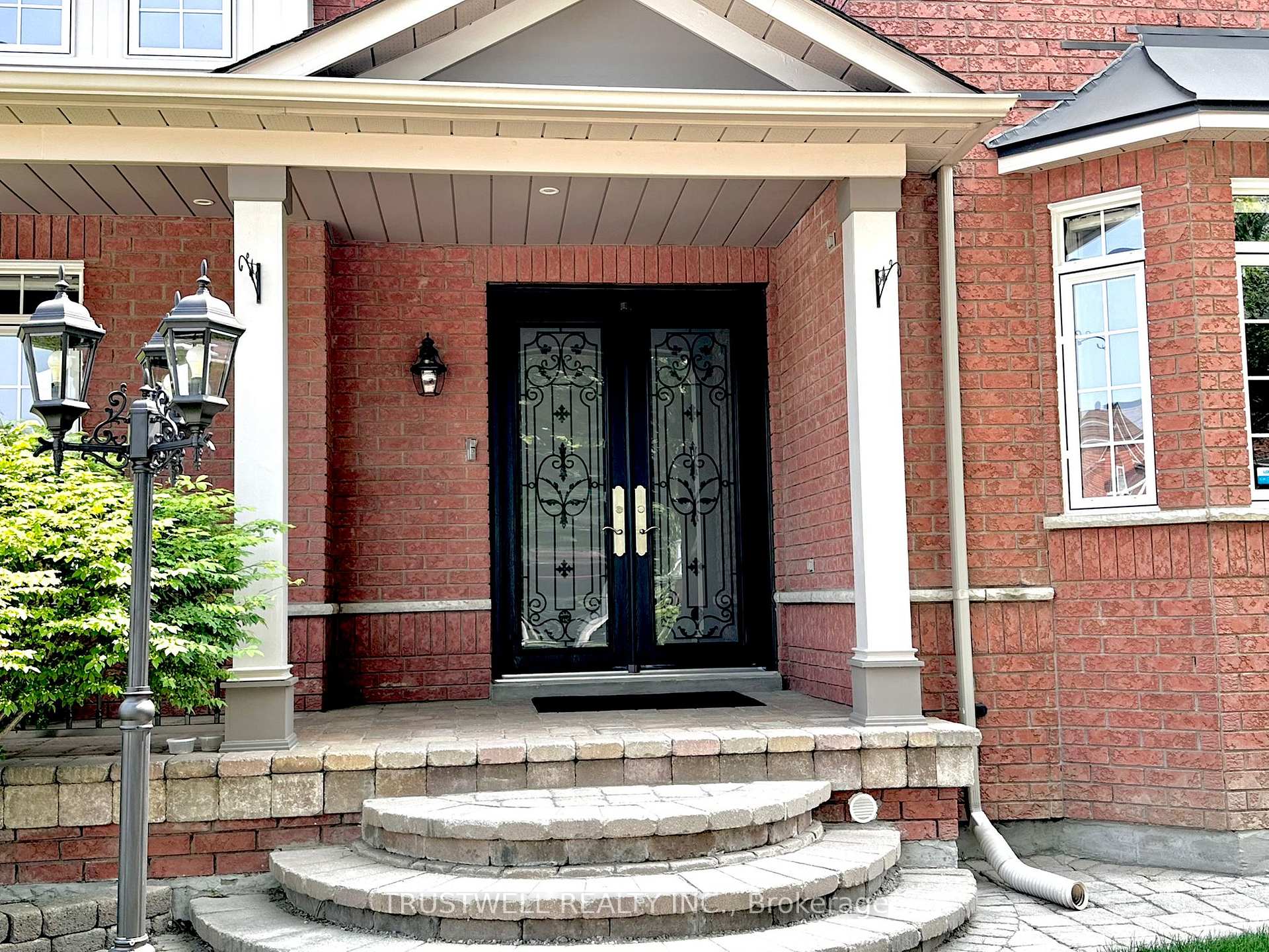 Photo 6 of 57 Emery Hill Boulevard, Markham, Berczy — HOMEH