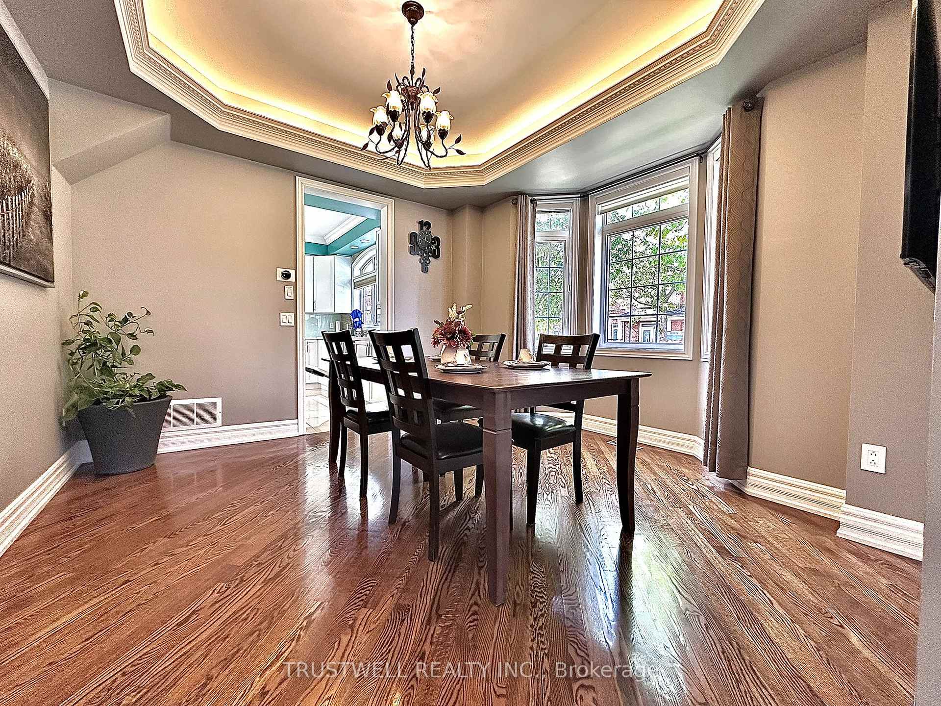 Photo 13 of 57 Emery Hill Boulevard, Markham, Berczy — HOMEH