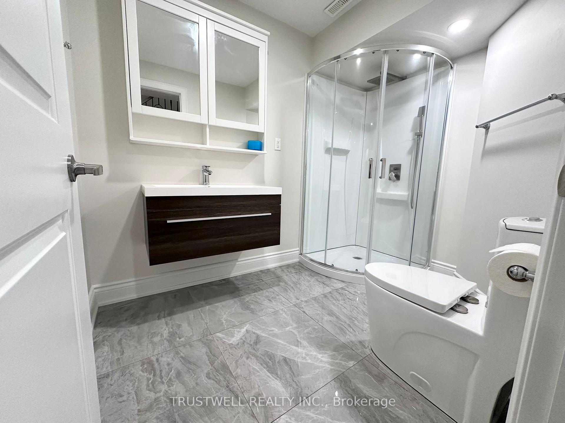 Photo 33 of 57 Emery Hill Boulevard, Markham, Berczy — HOMEH