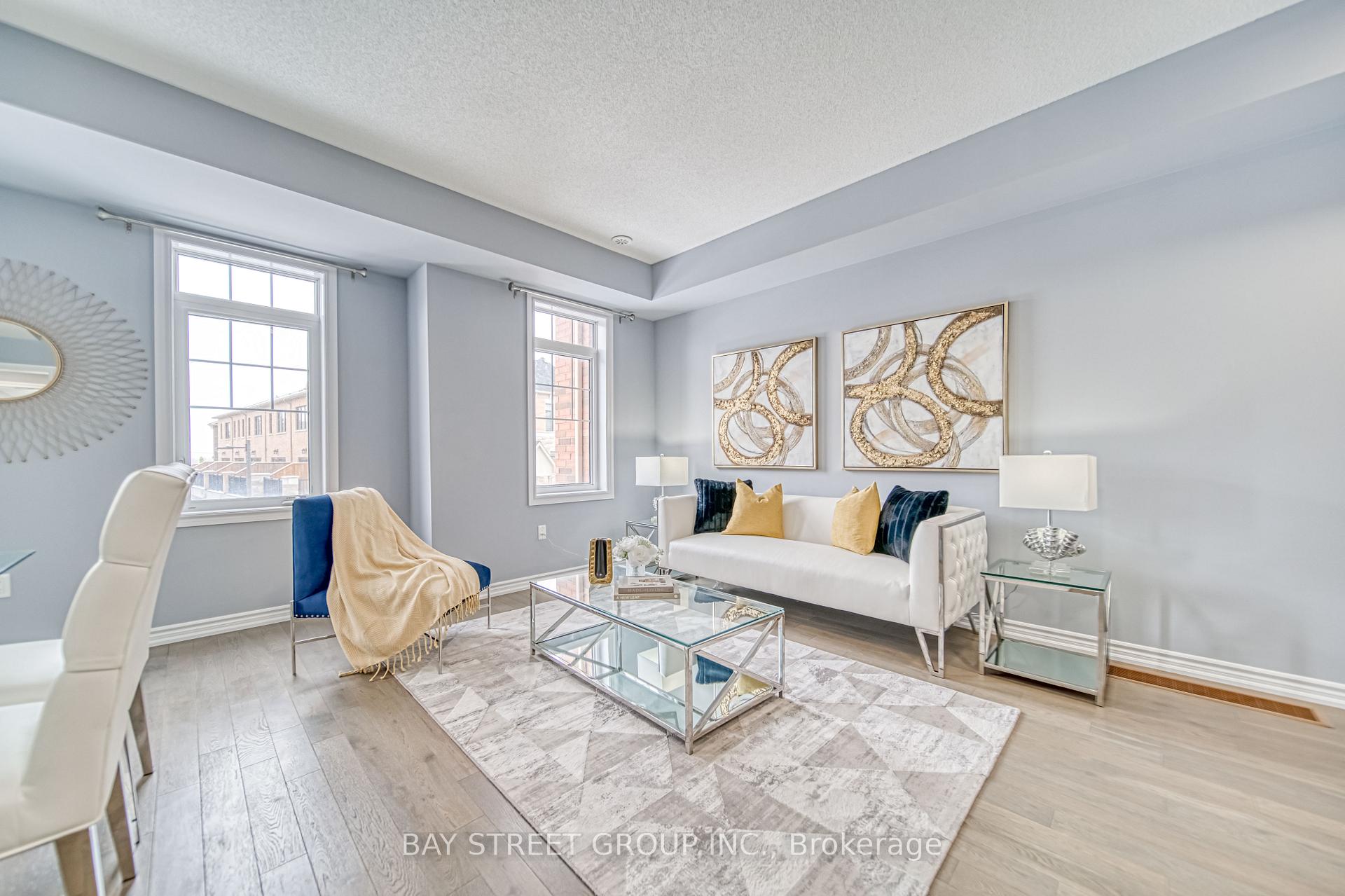 Photo 6 of 62 Mannar Drive, Markham, Victoria Square — HOMEH