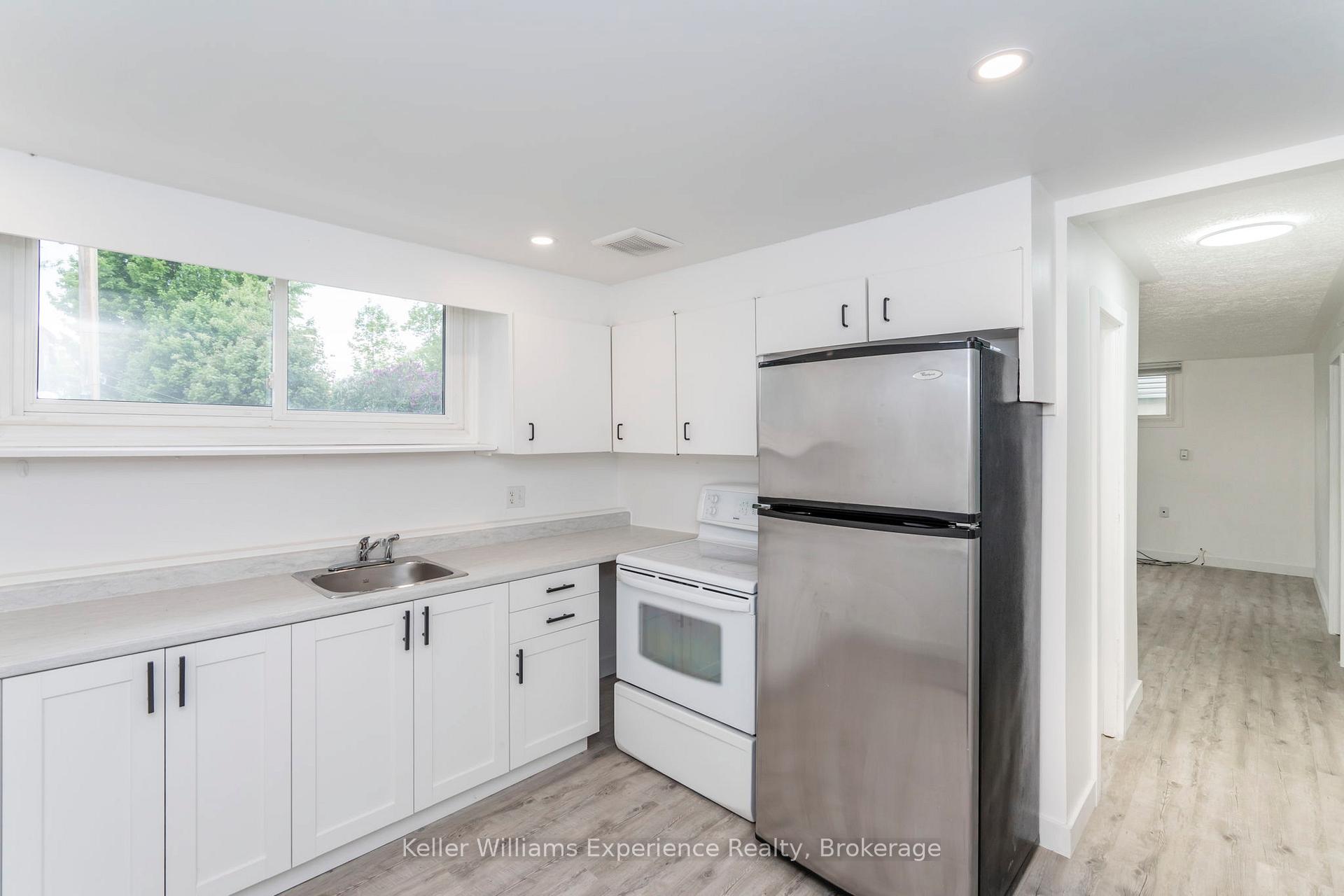 Photo 19 of 258 Ruby Street, Midland — HOMEH