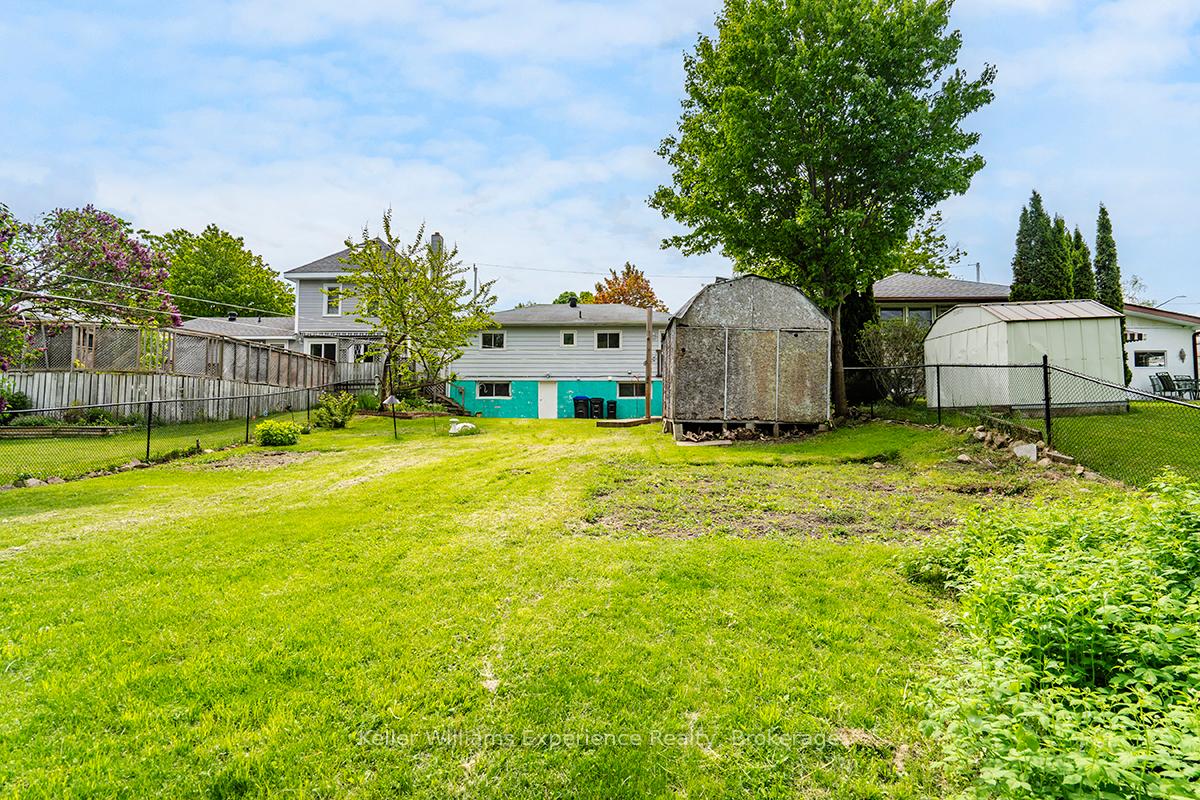 Photo 22 of 258 Ruby Street, Midland — HOMEH