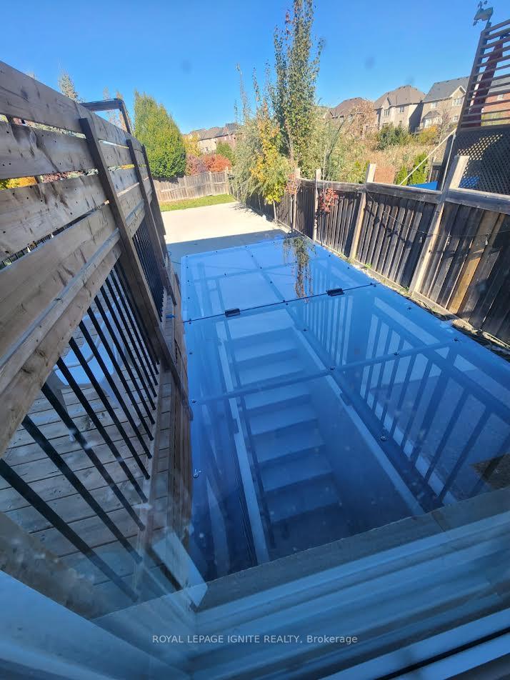 Photo 4 of Unit Basement, 1299 Laurier Avenue, Milton, Clarke — HOMEH