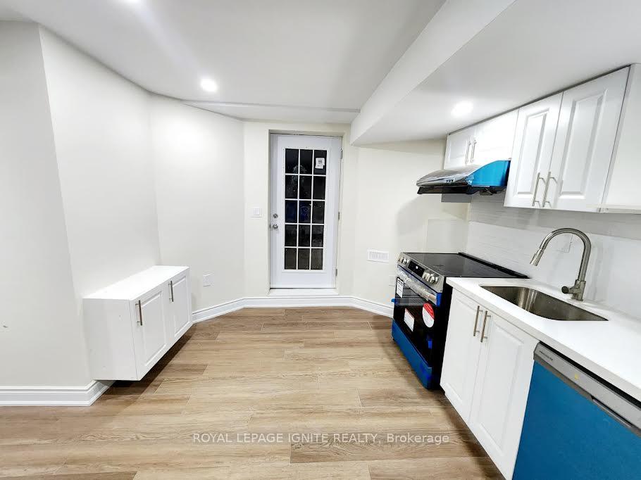 Photo 5 of Unit Basement, 1299 Laurier Avenue, Milton, Clarke — HOMEH