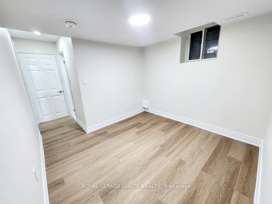 Photo 13 of Unit Basement, 1299 Laurier Avenue, Milton, Clarke — HOMEH