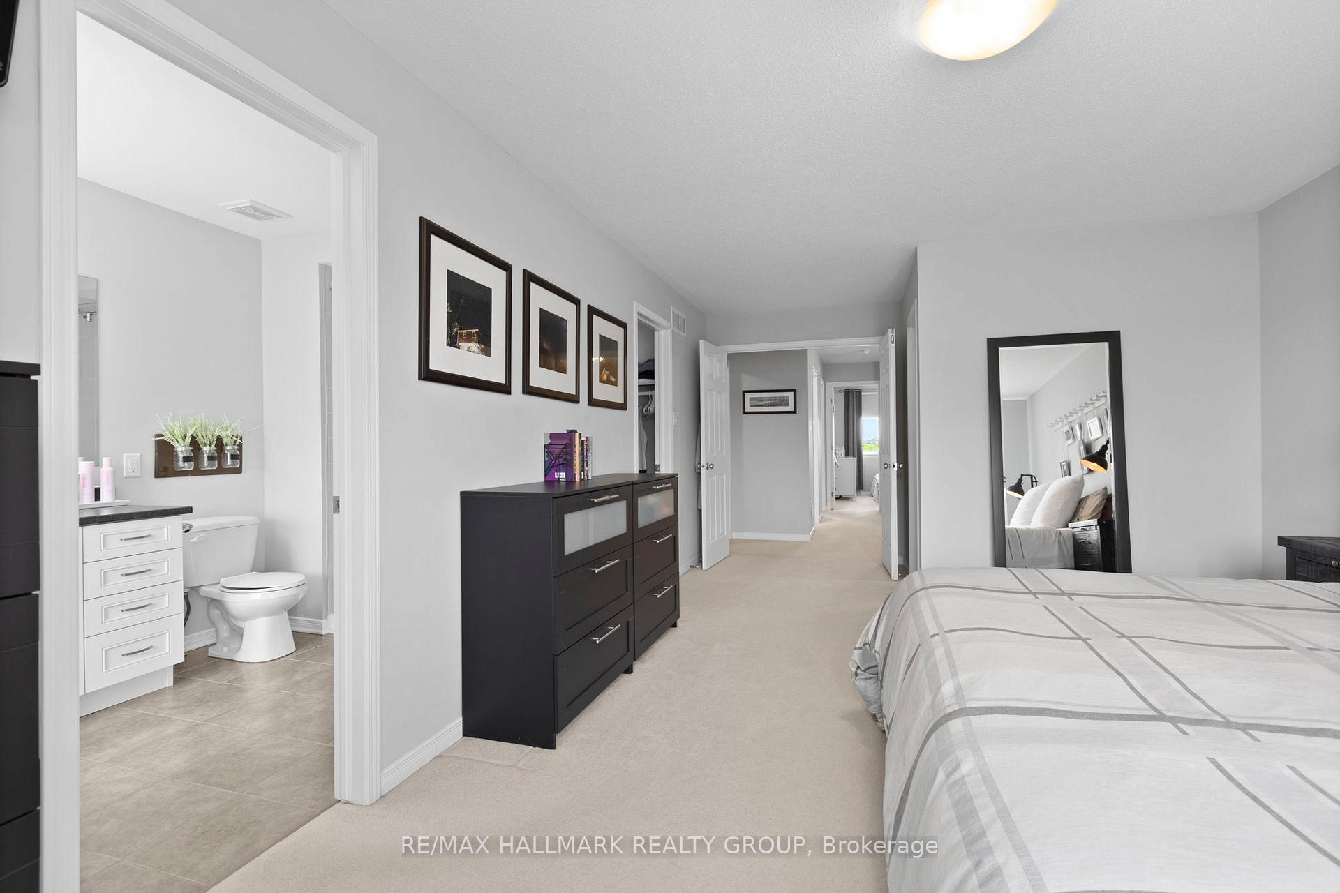 Photo 16 of 243 Livery Street, Ottawa, Kanata - Emerald Meadows/Trailwest — HOMEH