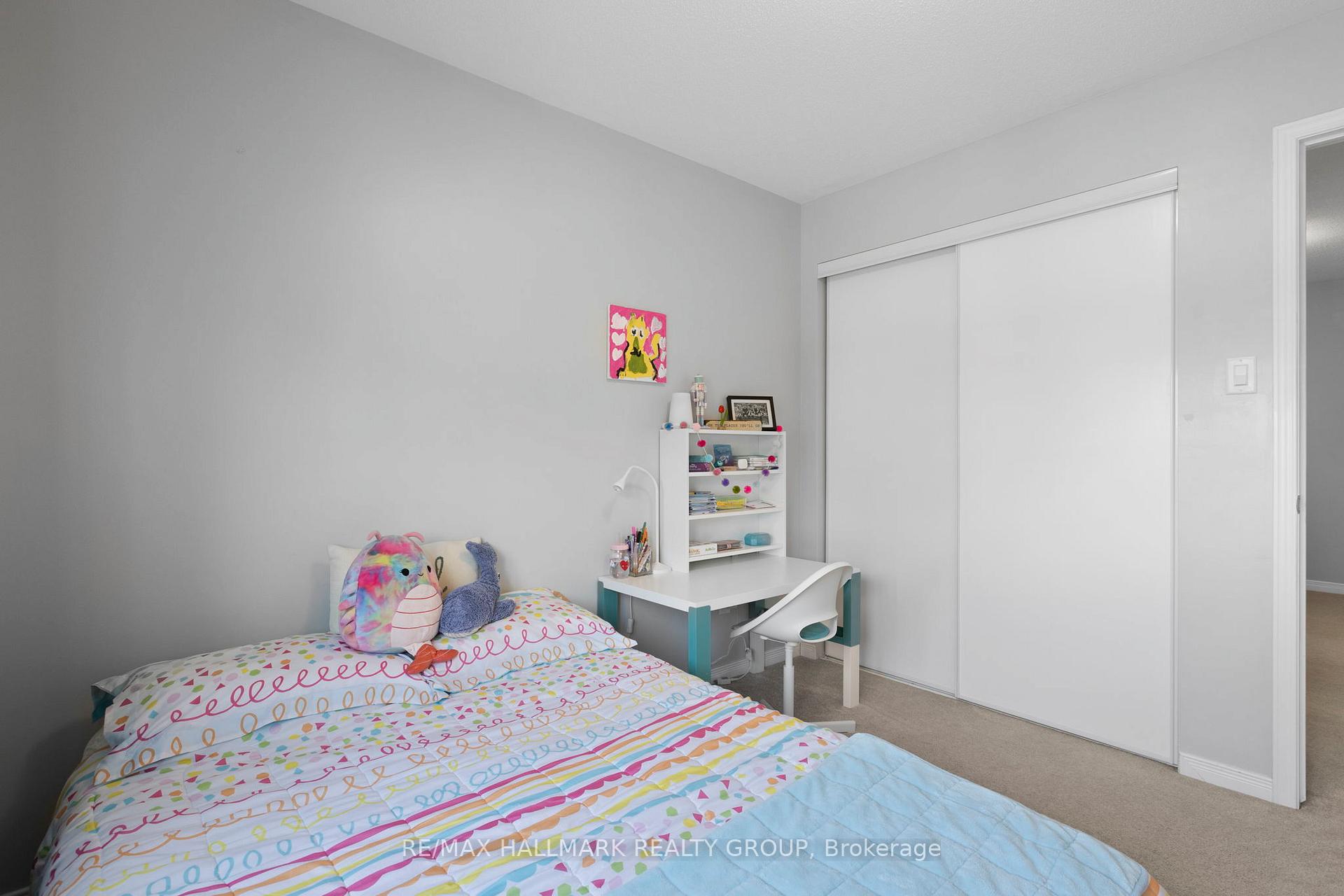 Photo 22 of 243 Livery Street, Ottawa, Kanata - Emerald Meadows/Trailwest — HOMEH