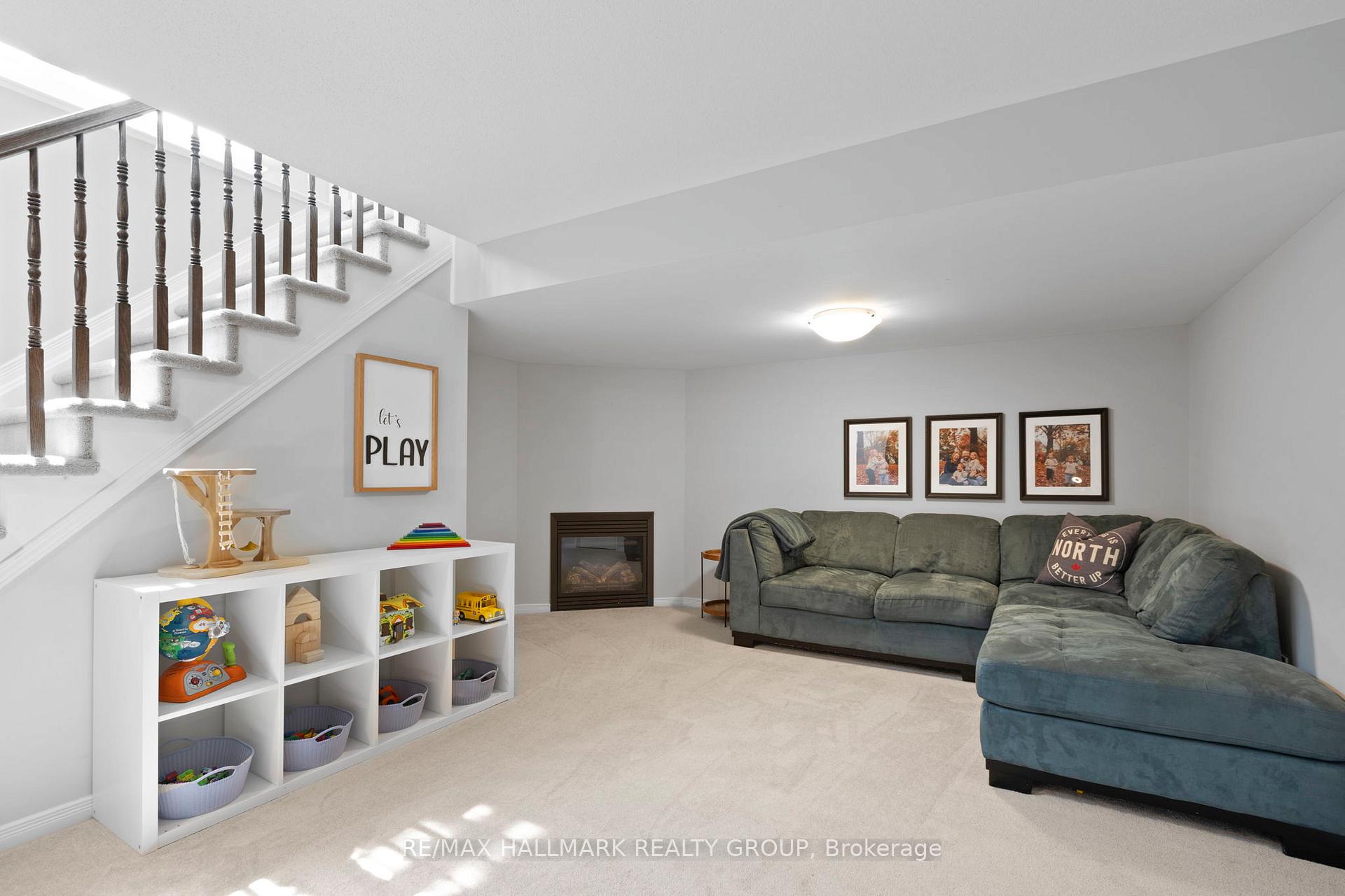 Photo 26 of 243 Livery Street, Ottawa, Kanata - Emerald Meadows/Trailwest — HOMEH