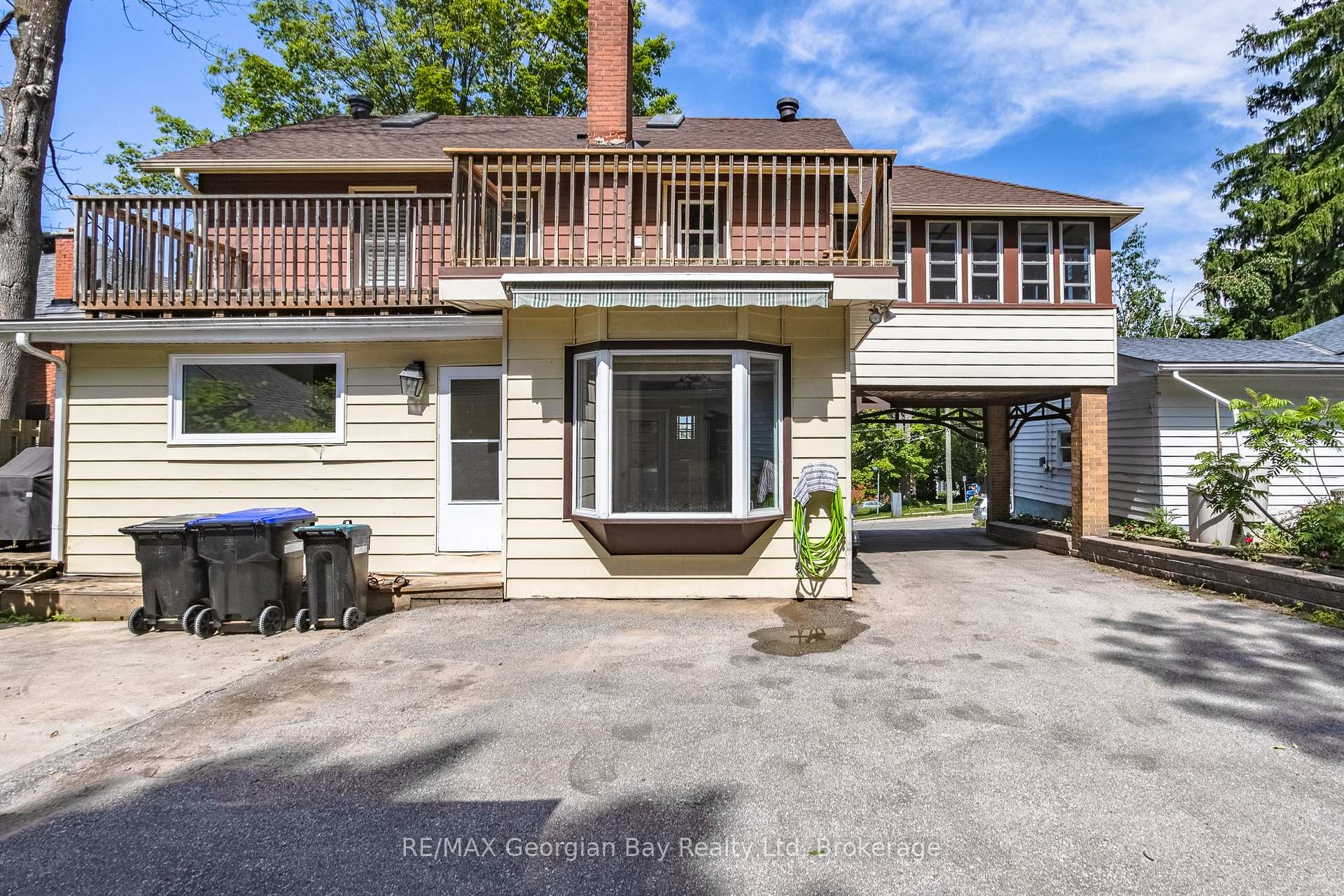 Photo 42 of 324 Second Street, Midland — HOMEH