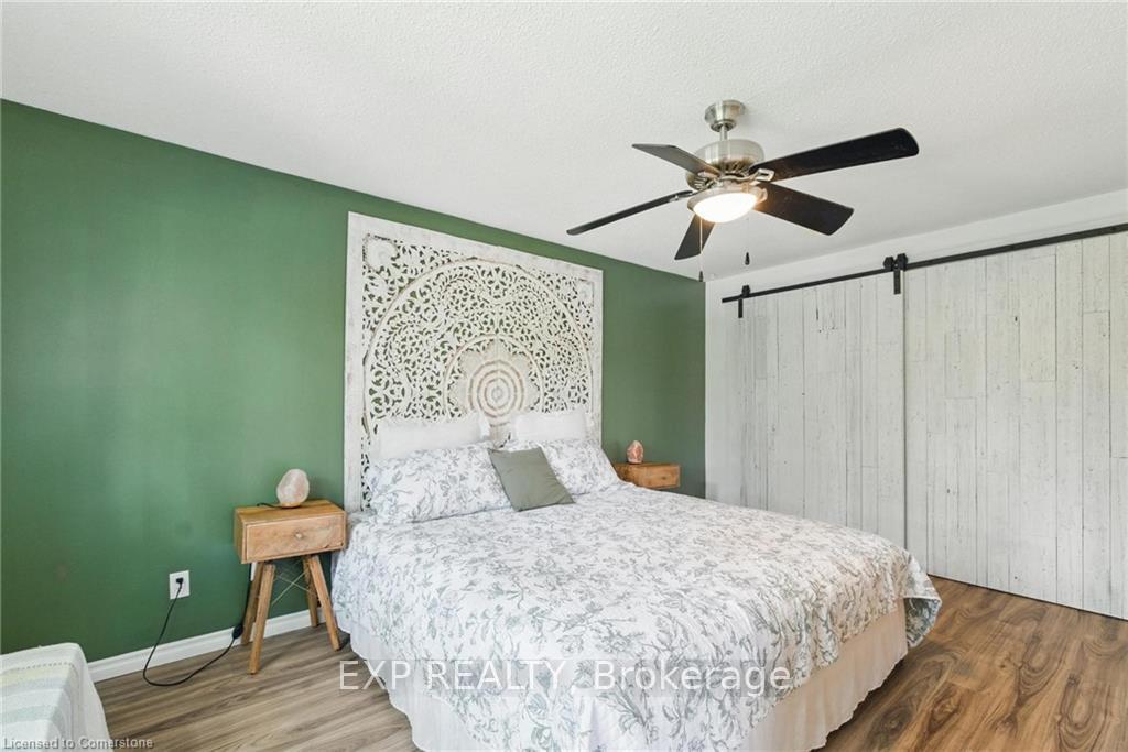 Photo 12 of 147 Rolling Meadows Drive, Kitchener — HOMEH