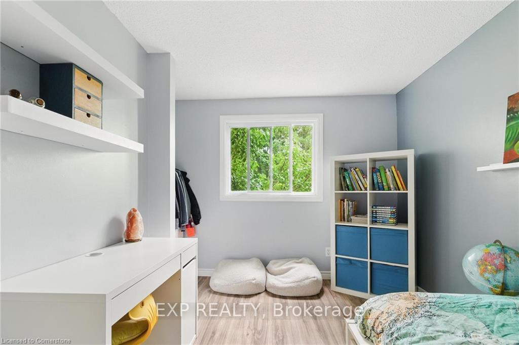 Photo 16 of 147 Rolling Meadows Drive, Kitchener — HOMEH