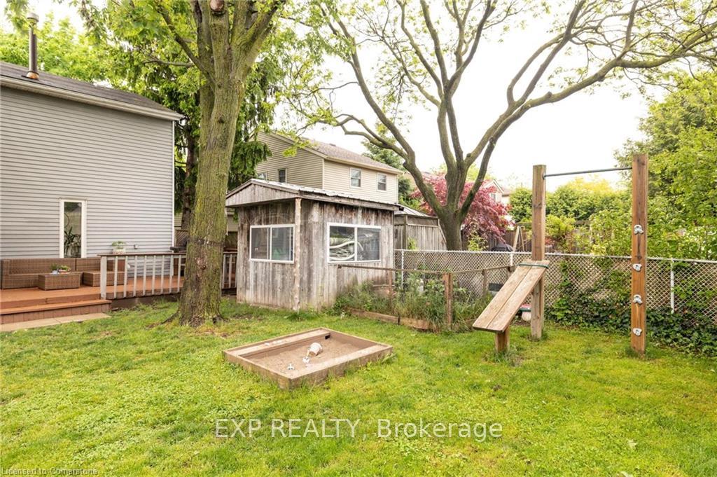 Photo 33 of 147 Rolling Meadows Drive, Kitchener — HOMEH