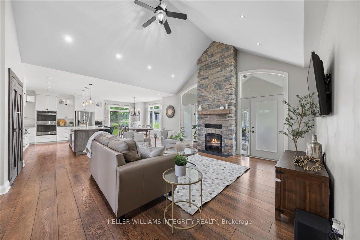 Photo 7 of 127 Beach Heights, Ottawa, Kanata - Kanata (North West) — HOMEH