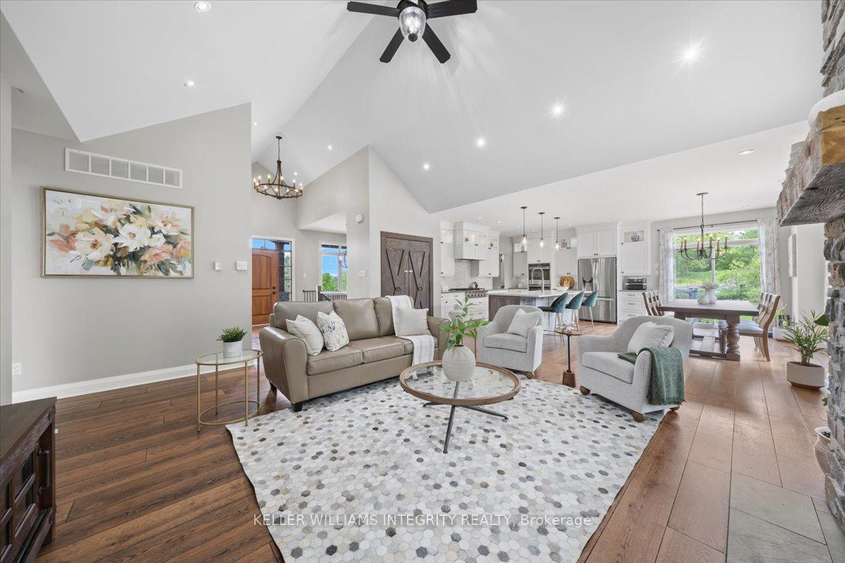 Photo 12 of 127 Beach Heights, Ottawa, Kanata - Kanata (North West) — HOMEH