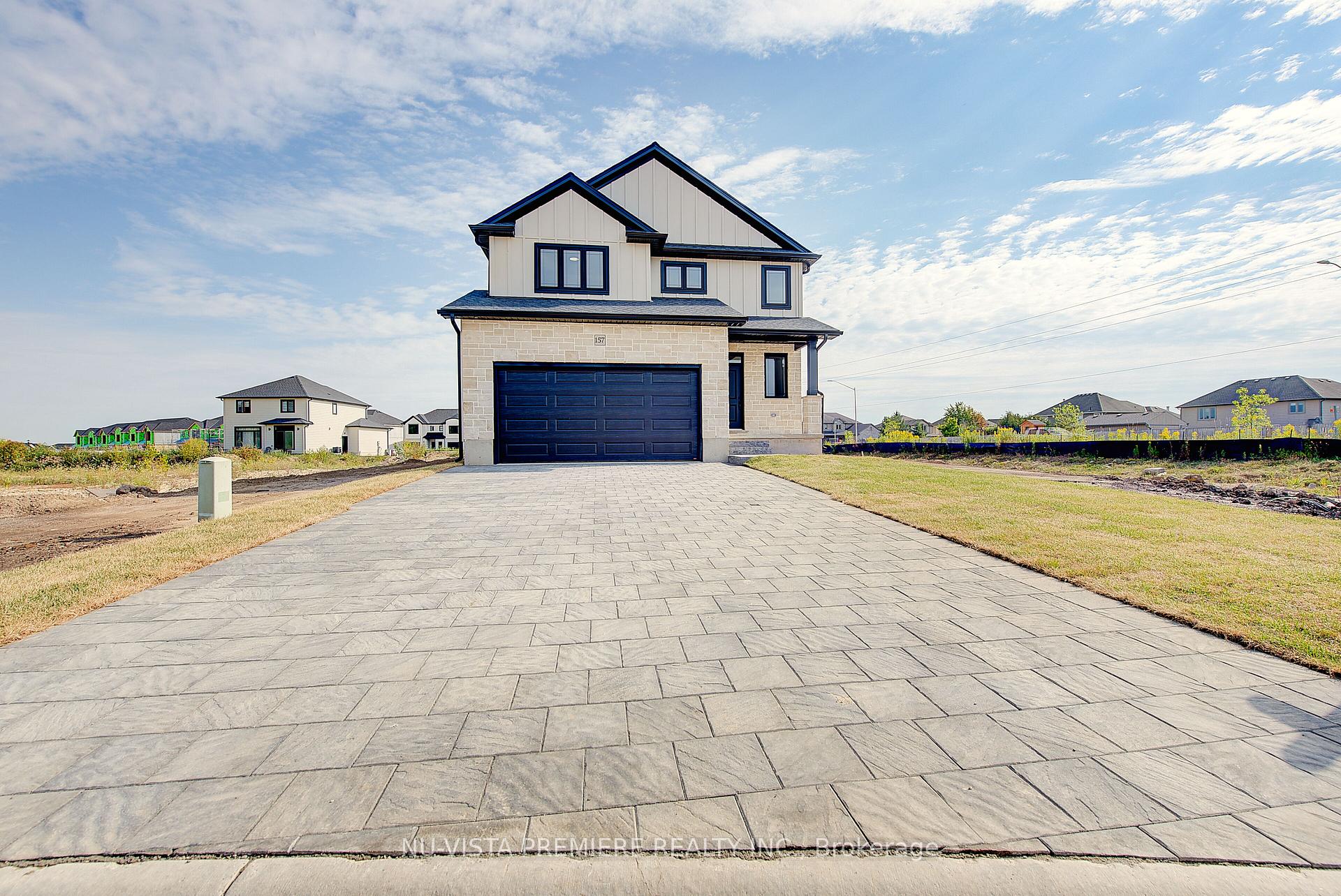 Photo 2 of 157 Holloway Trail, Middlesex Centre, Ilderton — HOMEH
