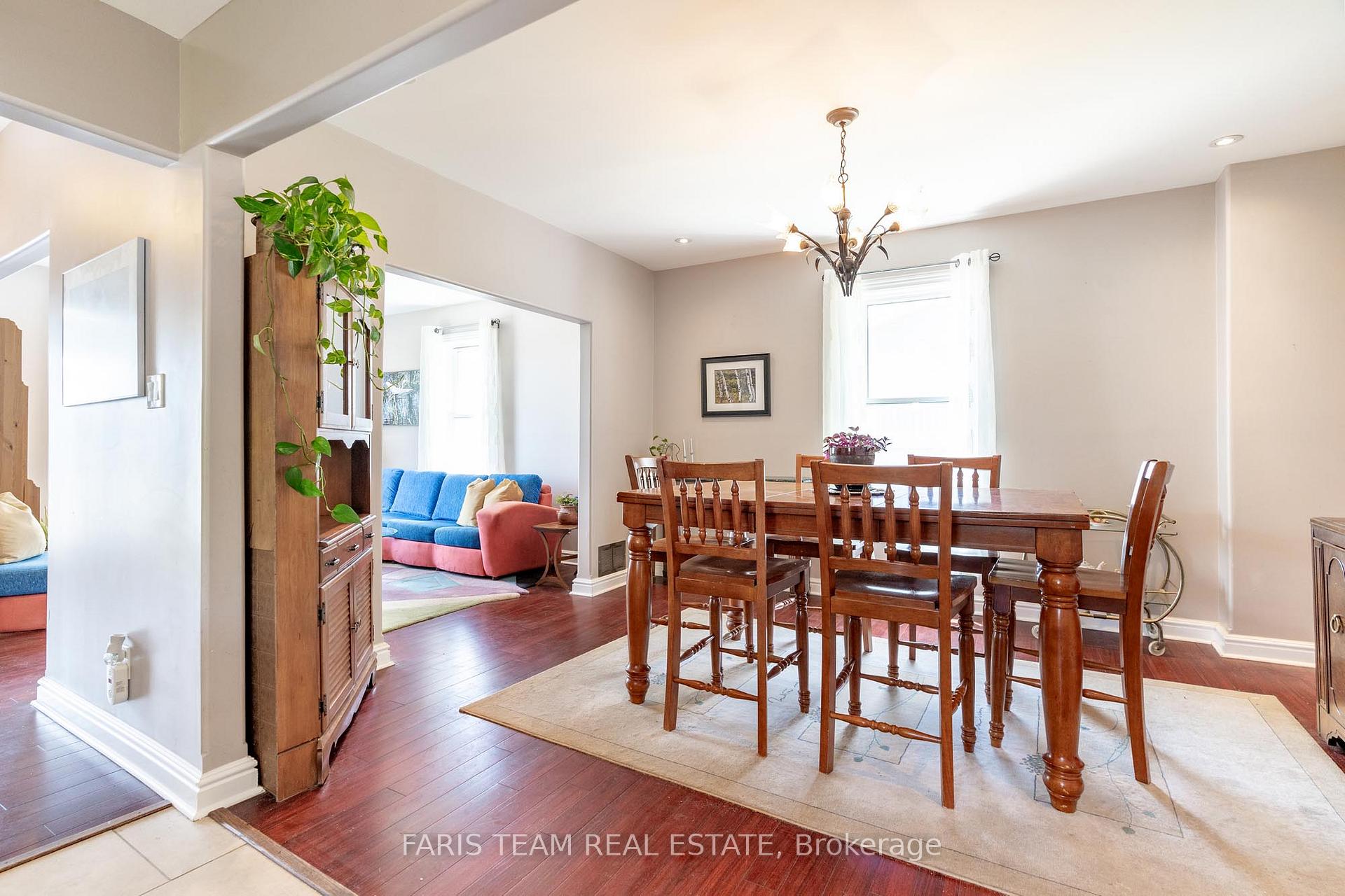 Photo 7 of 1078 Harbourview Drive, Midland — HOMEH