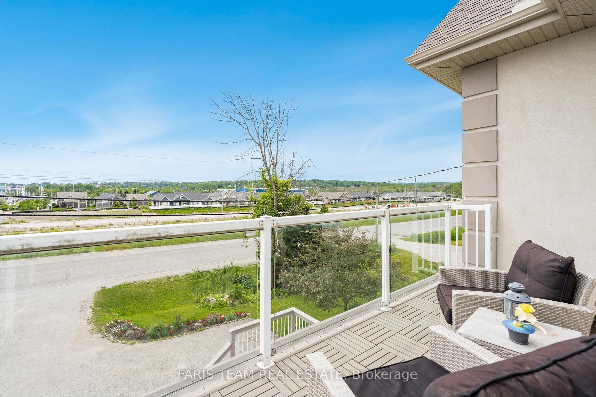 Photo 20 of 1078 Harbourview Drive, Midland — HOMEH