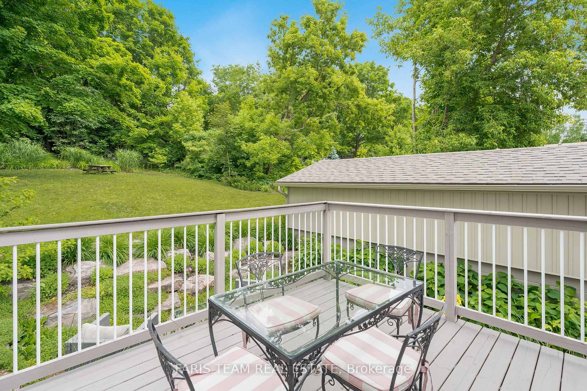 Photo 25 of 1078 Harbourview Drive, Midland — HOMEH