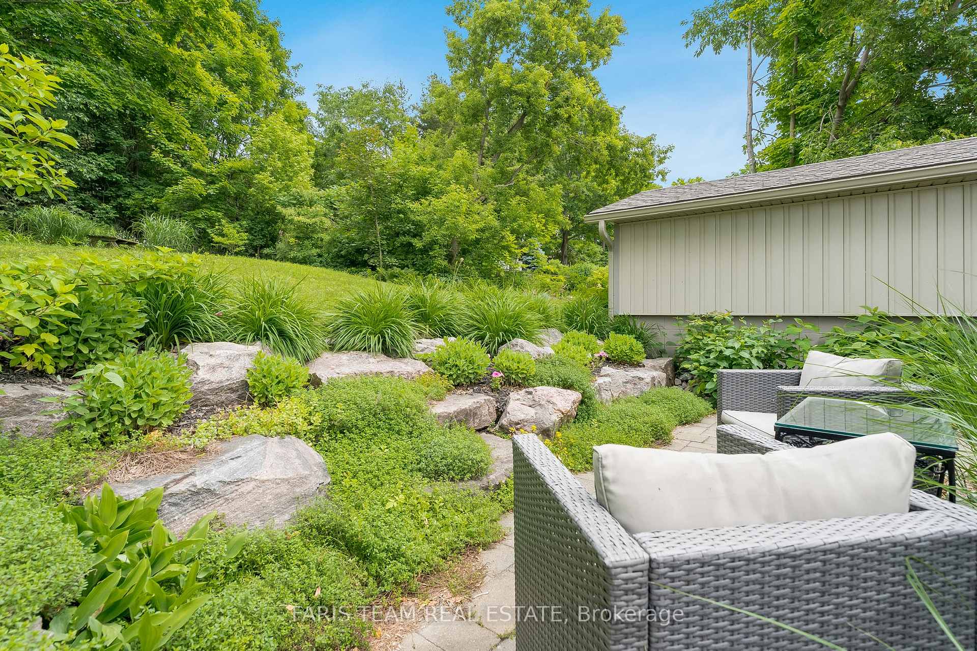 Photo 27 of 1078 Harbourview Drive, Midland — HOMEH