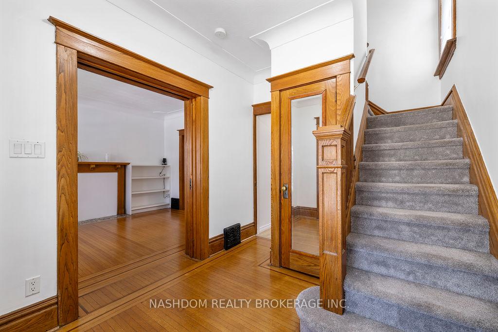 Photo 7 of Unit 1, 35 Gage Avenue S, Hamilton, Crown Point — HOMEH