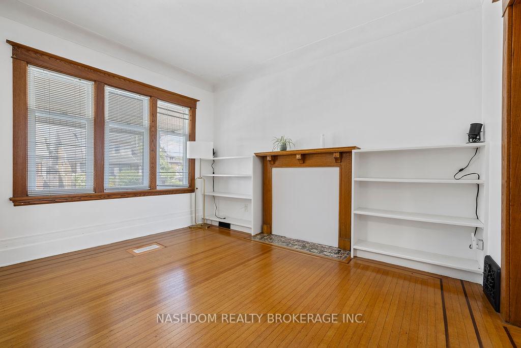 Photo 10 of Unit 1, 35 Gage Avenue S, Hamilton, Crown Point — HOMEH