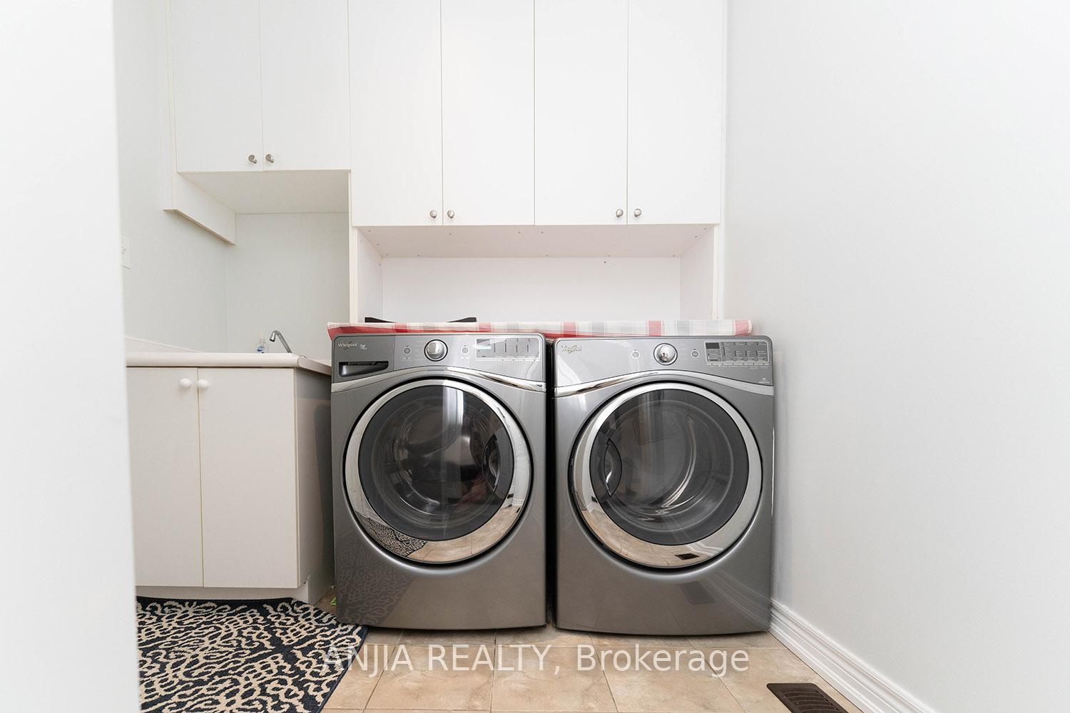 Photo 16 of 83 Hua Du Avenue, Markham, Berczy — HOMEH