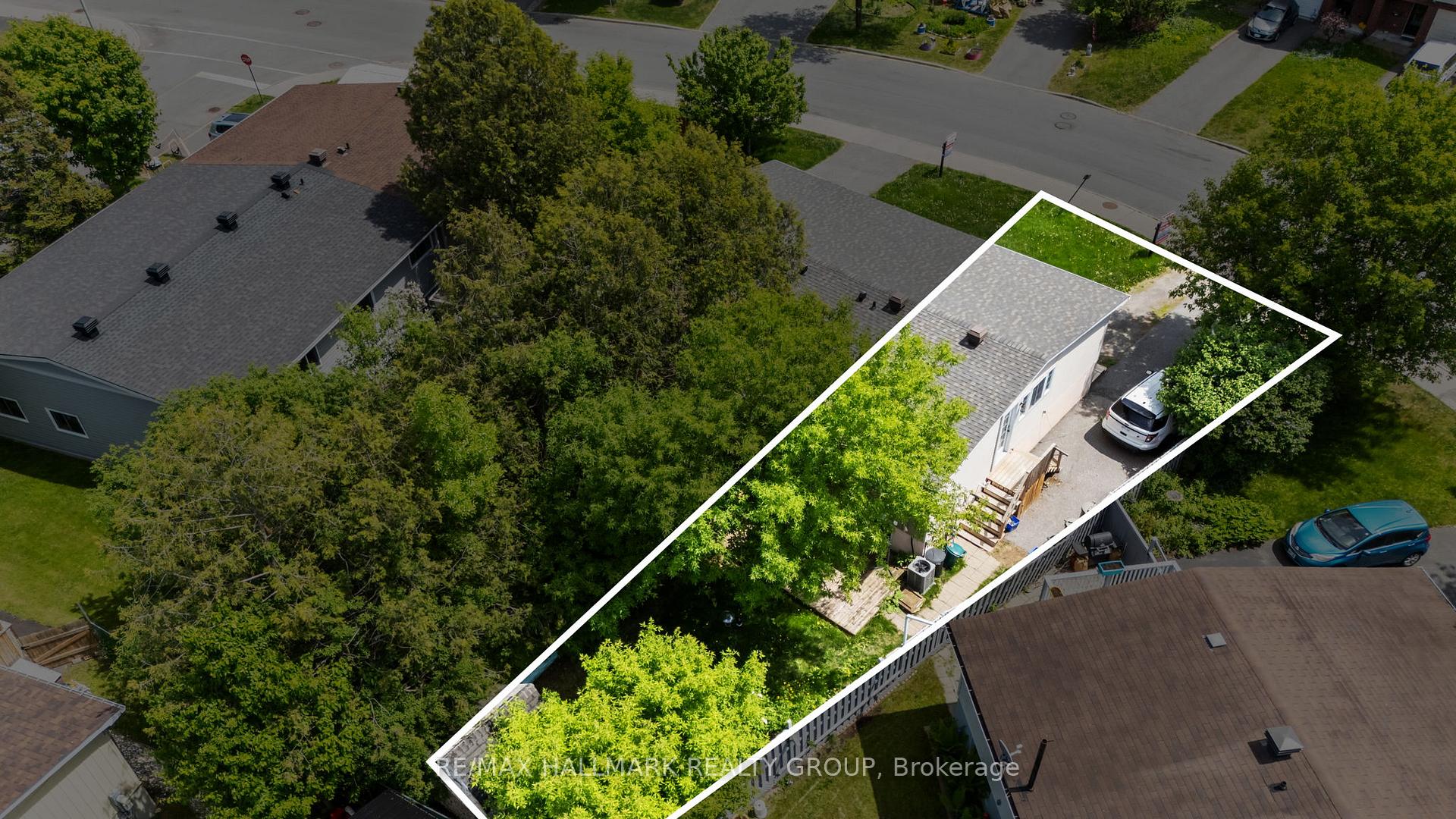 Photo 2 of 137 Glamorgan Drive, Ottawa, Kanata - Glencairn/Hazeldean — HOMEH
