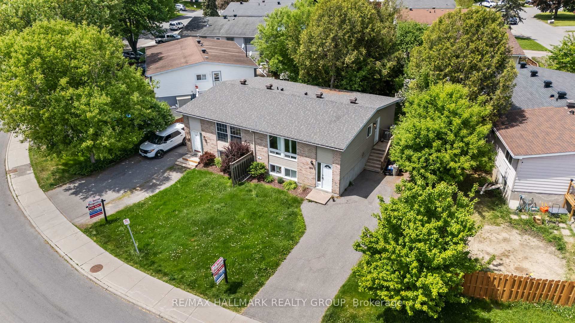 Photo 6 of 137 Glamorgan Drive, Ottawa, Kanata - Glencairn/Hazeldean — HOMEH