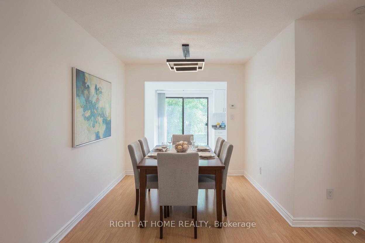 Photo 6 of 278 Risebrough Circuit, Markham, Milliken Mills West — HOMEH