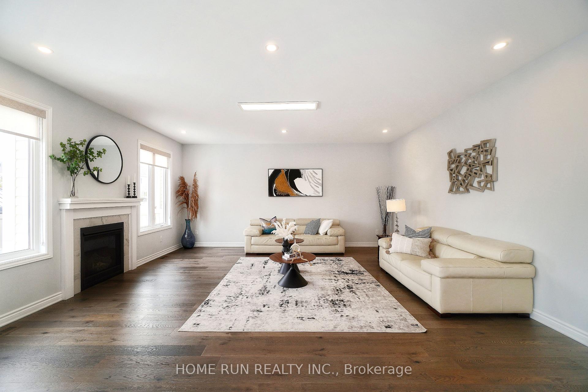 Photo 2 of 580 Malahat Way, Ottawa, Kanata - Emerald Meadows/Trailwest — HOMEH