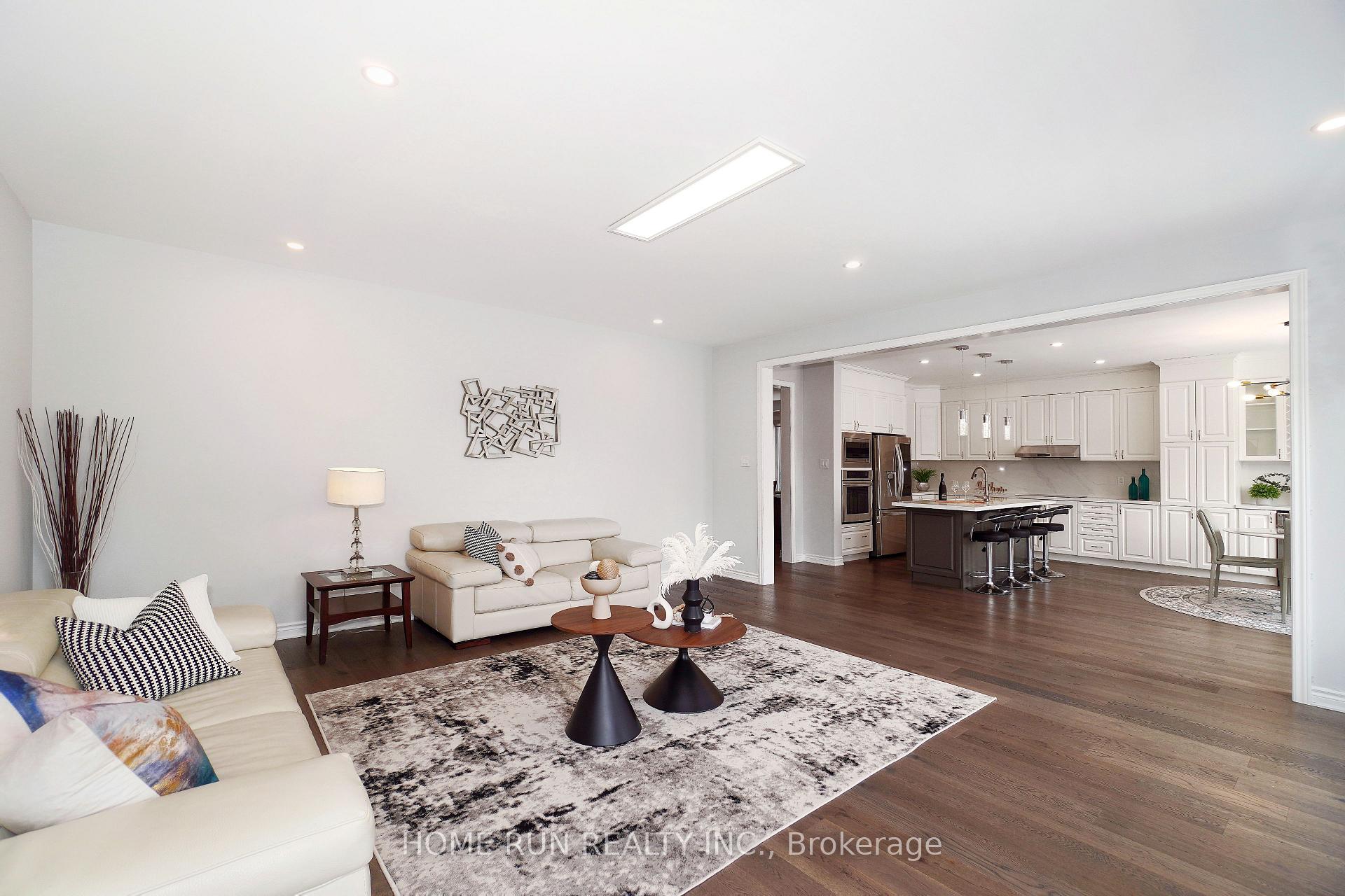 Photo 5 of 580 Malahat Way, Ottawa, Kanata - Emerald Meadows/Trailwest — HOMEH