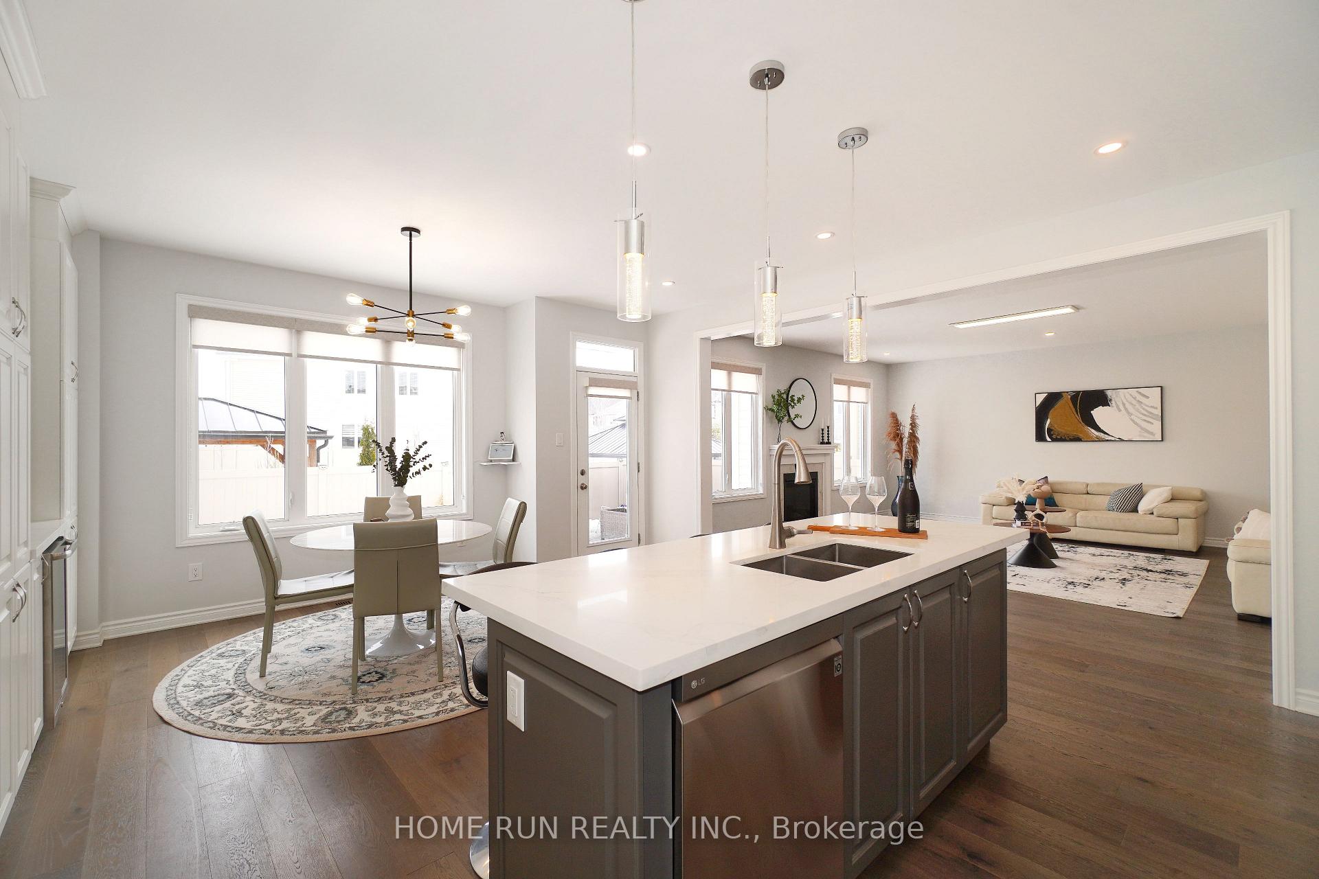 Photo 12 of 580 Malahat Way, Ottawa, Kanata - Emerald Meadows/Trailwest — HOMEH