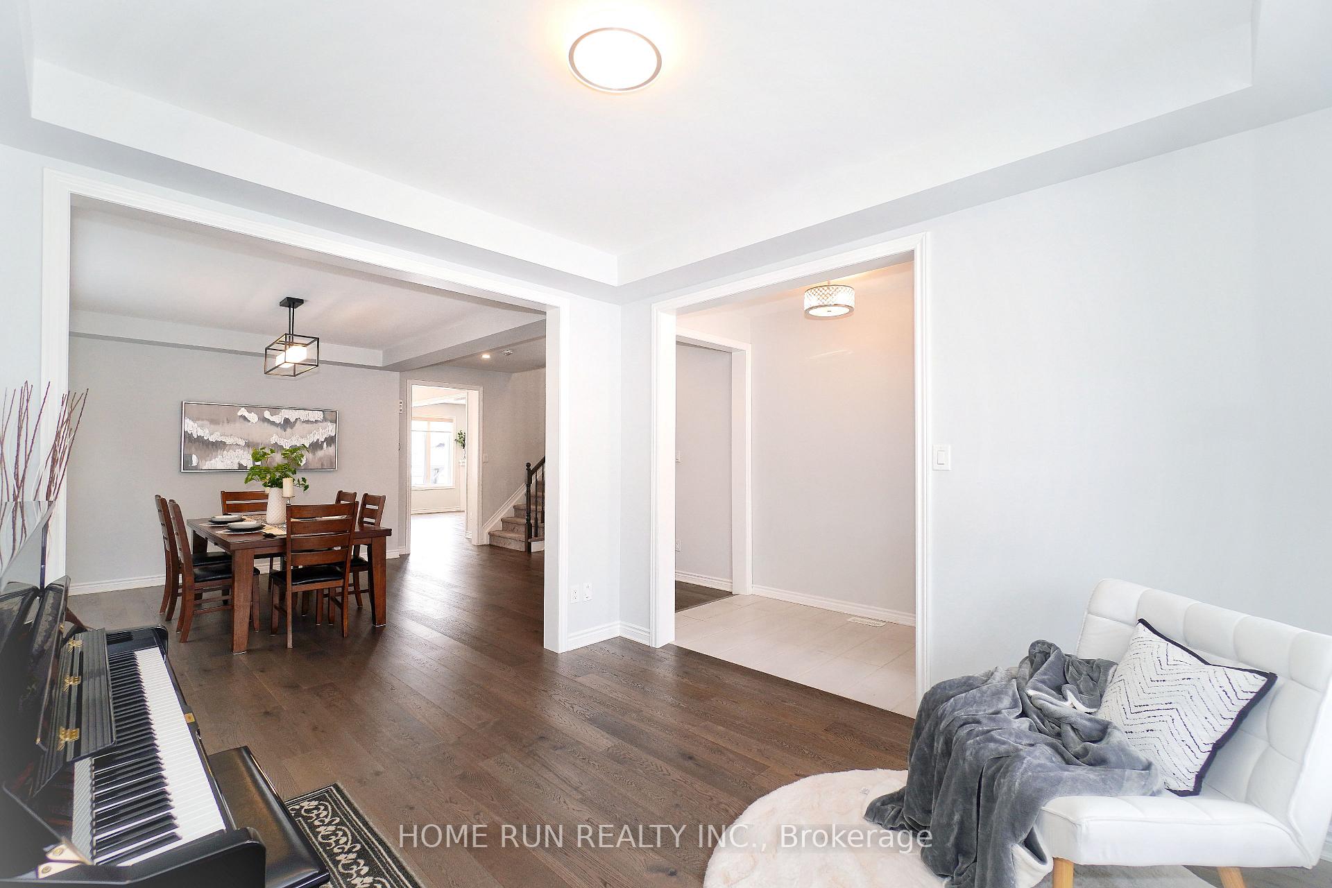 Photo 17 of 580 Malahat Way, Ottawa, Kanata - Emerald Meadows/Trailwest — HOMEH