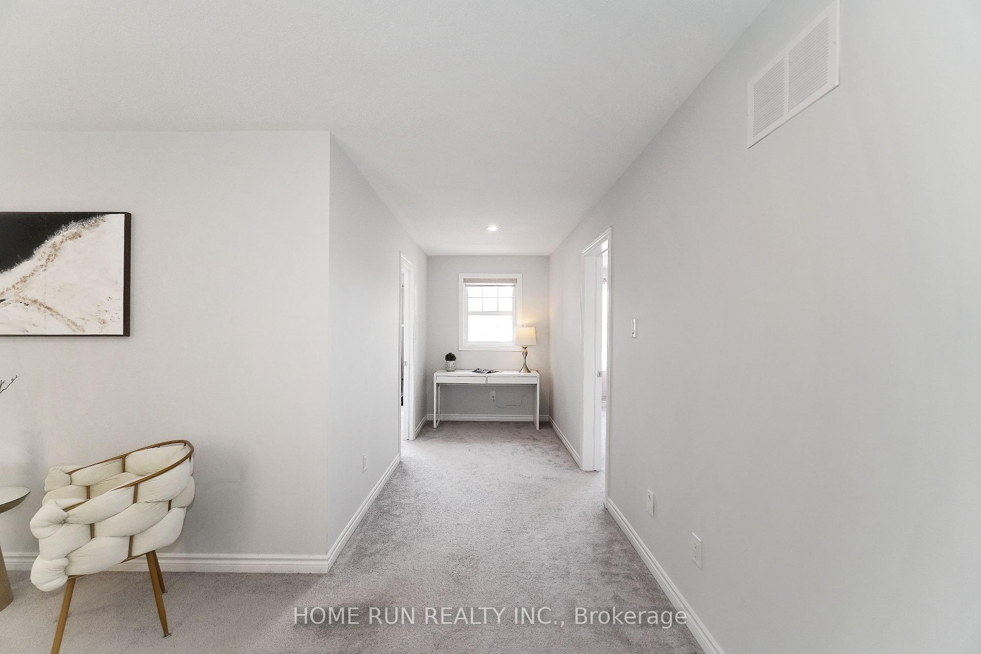 Photo 25 of 580 Malahat Way, Ottawa, Kanata - Emerald Meadows/Trailwest — HOMEH