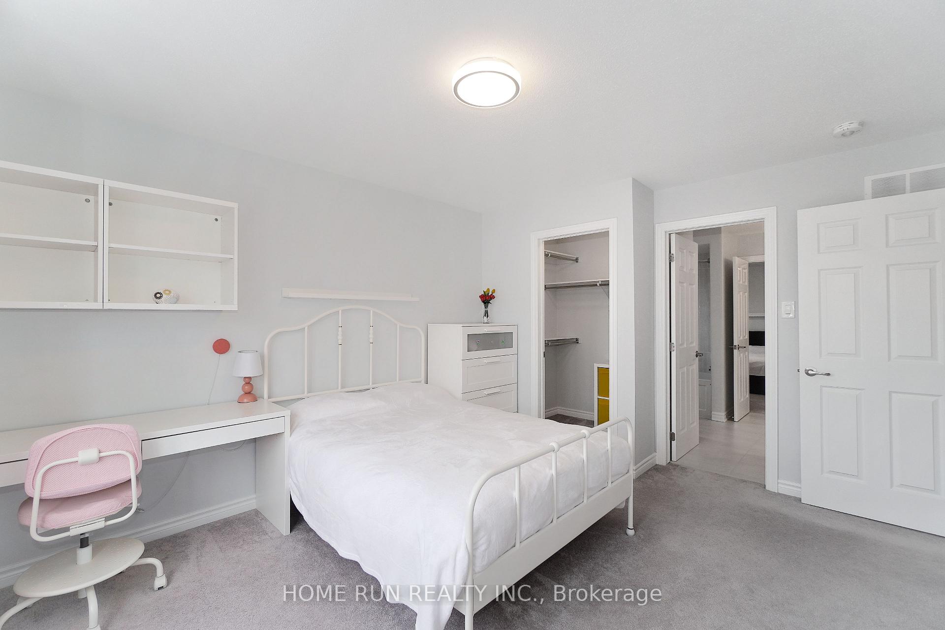 Photo 35 of 580 Malahat Way, Ottawa, Kanata - Emerald Meadows/Trailwest — HOMEH