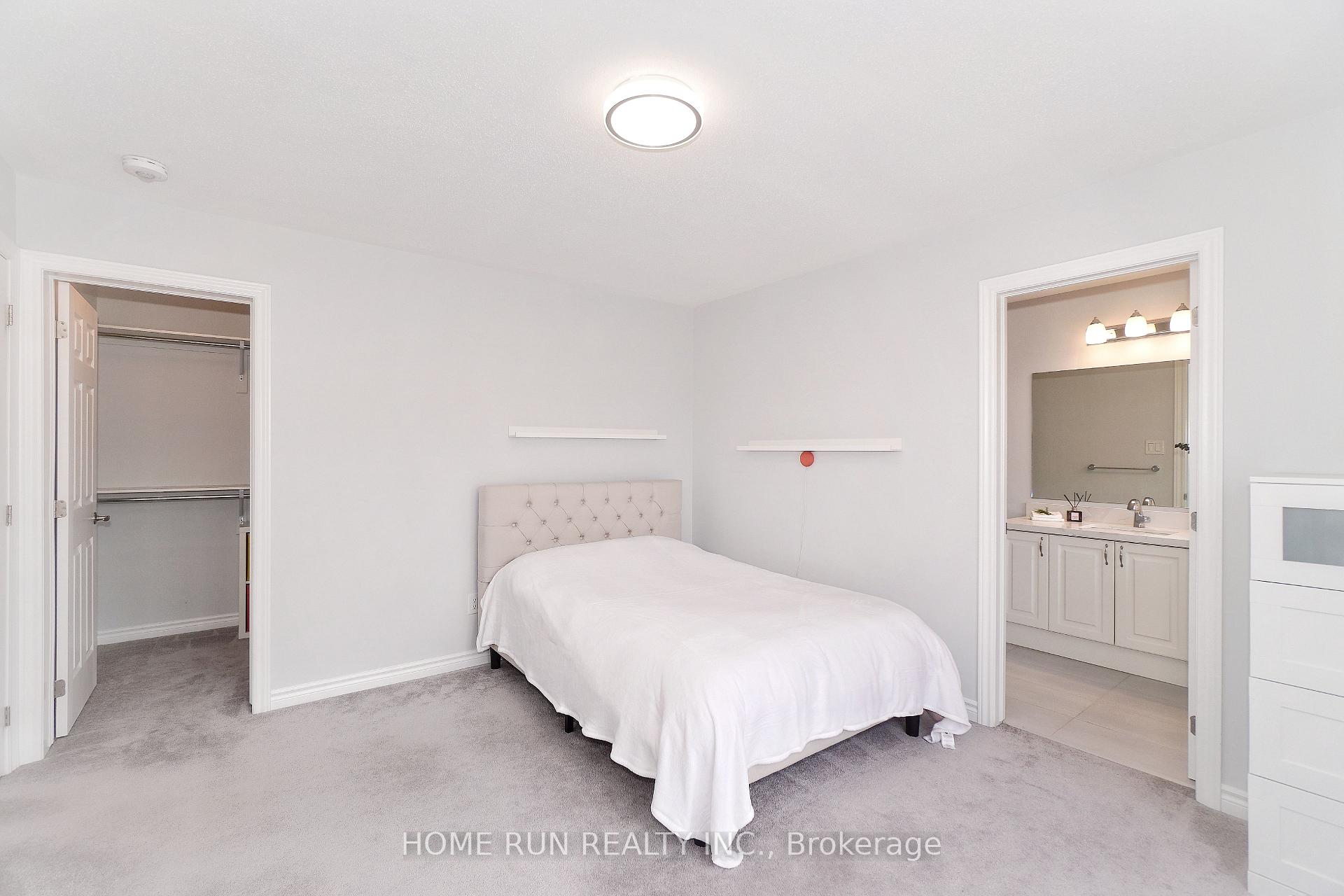 Photo 36 of 580 Malahat Way, Ottawa, Kanata - Emerald Meadows/Trailwest — HOMEH