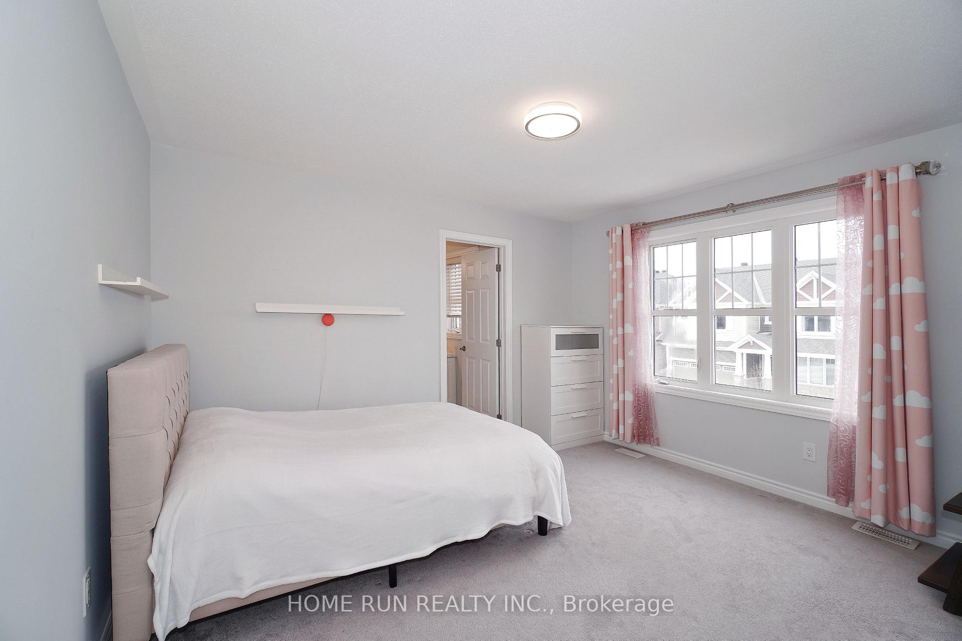 Photo 37 of 580 Malahat Way, Ottawa, Kanata - Emerald Meadows/Trailwest — HOMEH