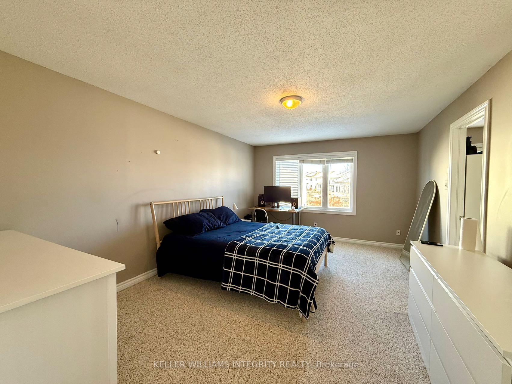 Photo 14 of 298 Waymark Crescent, Ottawa, Kanata - Emerald Meadows/Trailwest — HOMEH