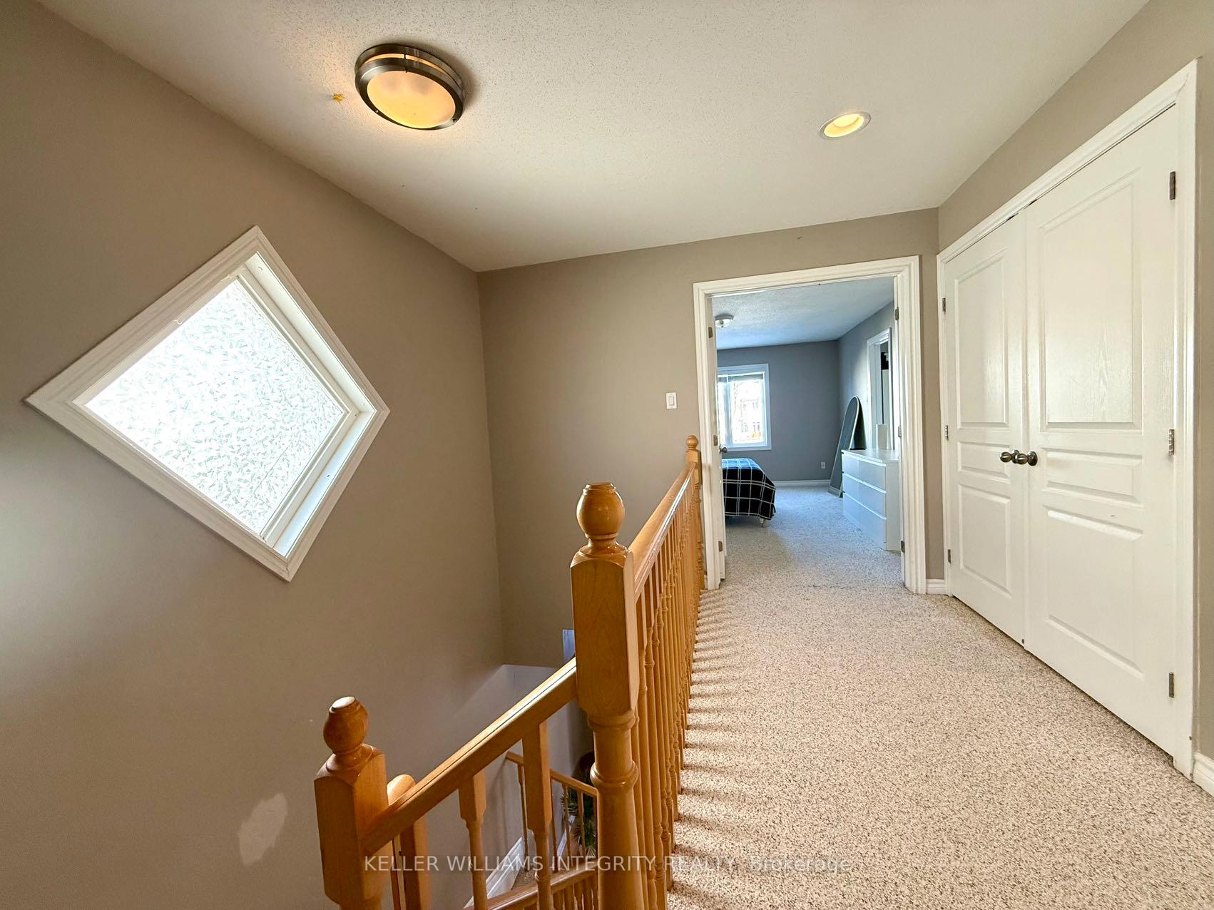 Photo 19 of 298 Waymark Crescent, Ottawa, Kanata - Emerald Meadows/Trailwest — HOMEH