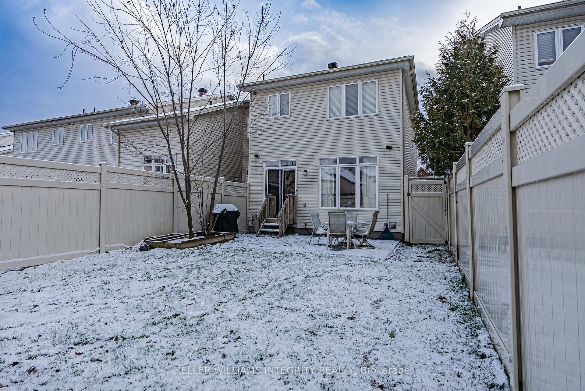 Photo 26 of 298 Waymark Crescent, Ottawa, Kanata - Emerald Meadows/Trailwest — HOMEH