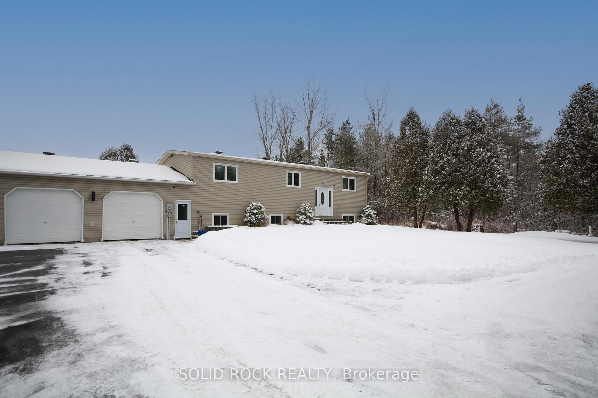 Photo 3 of 427 Ferguson Tetlock Road, Montague, Montague Twp — HOMEH