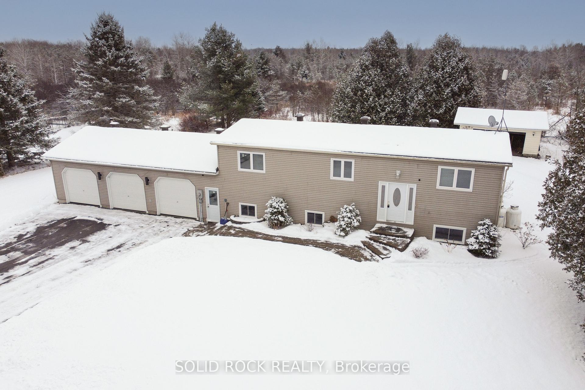 Photo 4 of 427 Ferguson Tetlock Road, Montague, Montague Twp — HOMEH