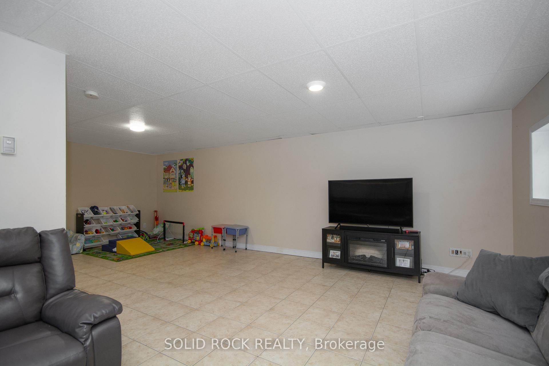 Photo 26 of 427 Ferguson Tetlock Road, Montague, Montague Twp — HOMEH