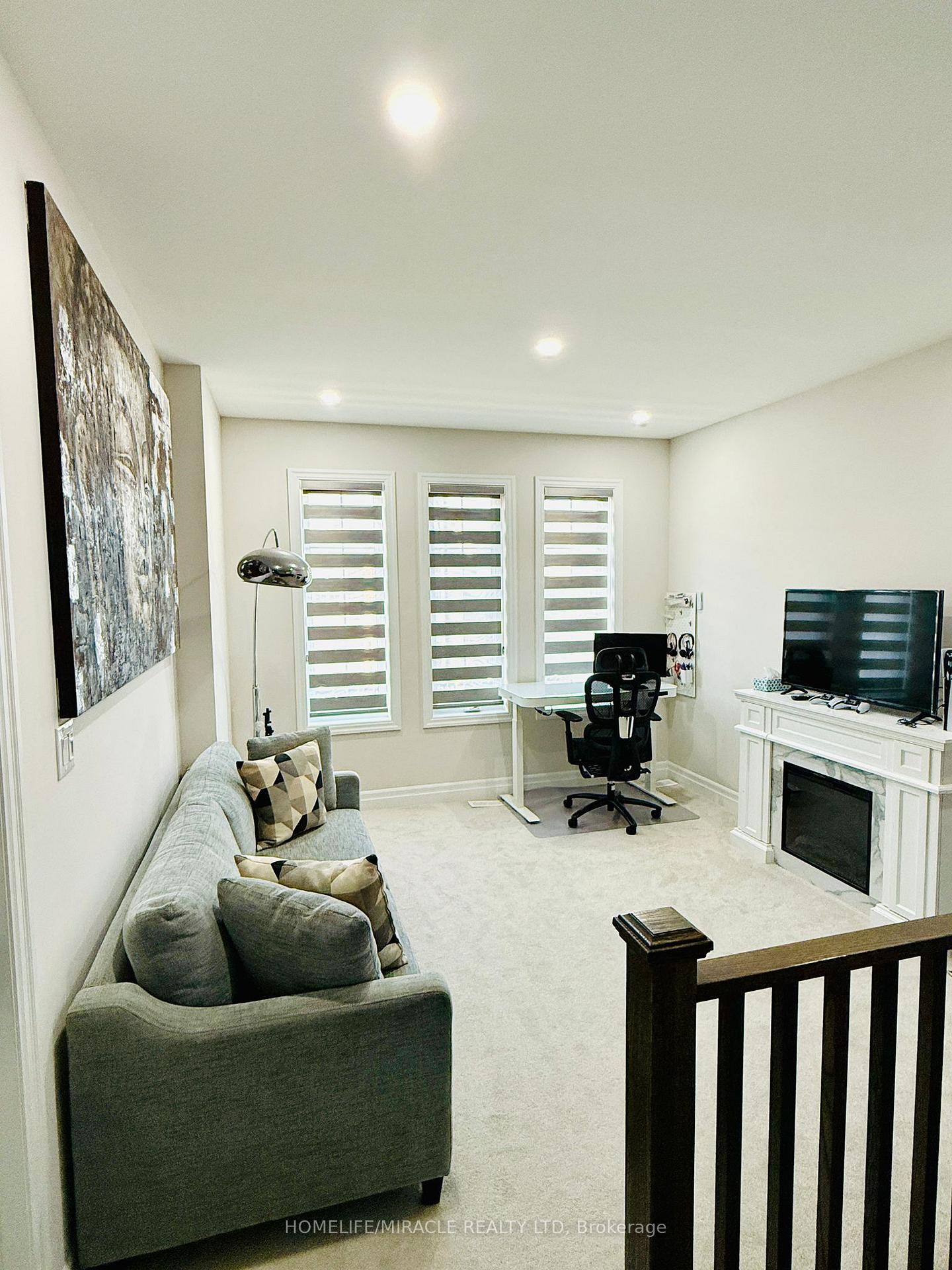 Photo 14 of Unit Upper, 1257 Muskoka Heights, Milton, Bowes — HOMEH