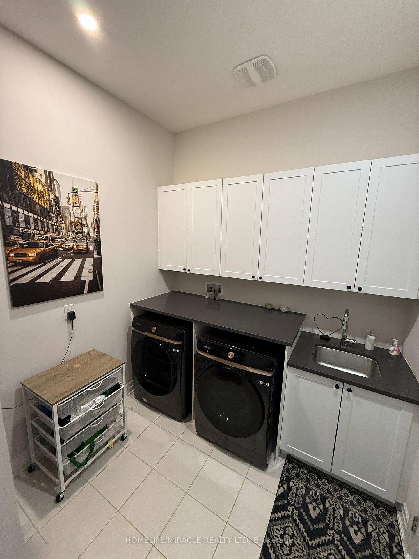 Photo 30 of Unit Upper, 1257 Muskoka Heights, Milton, Bowes — HOMEH