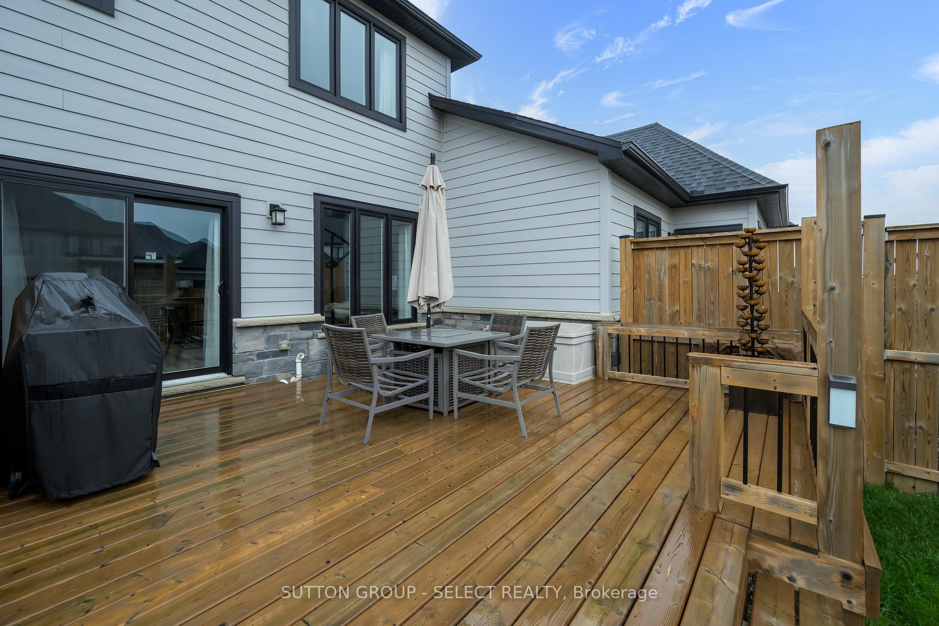 Photo 25 of 204 Doan Drive, Middlesex Centre, Komoka — HOMEH