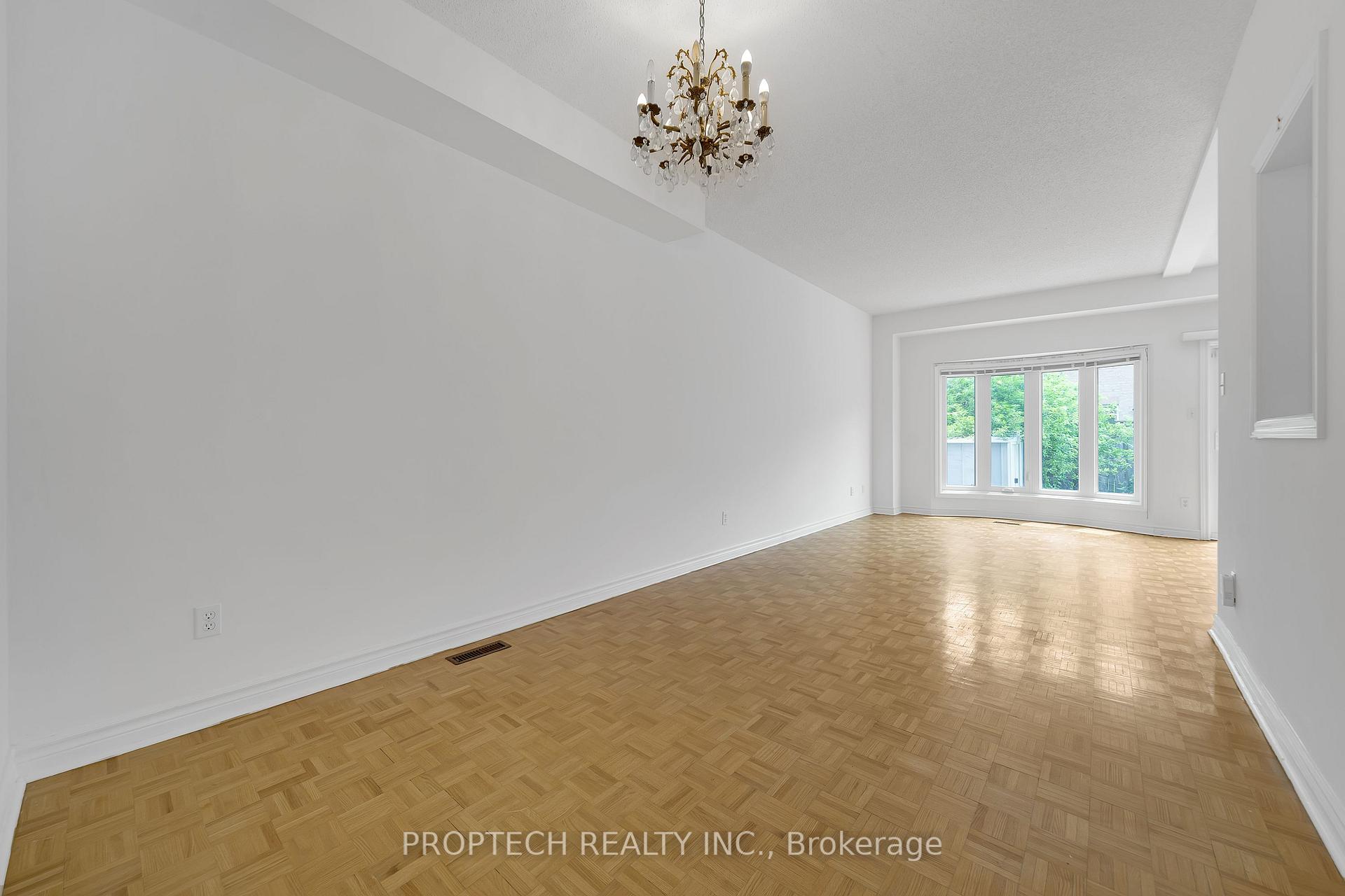 Photo 2 of 170 Milliken Meadows Drive, Markham, Milliken Mills West — HOMEH