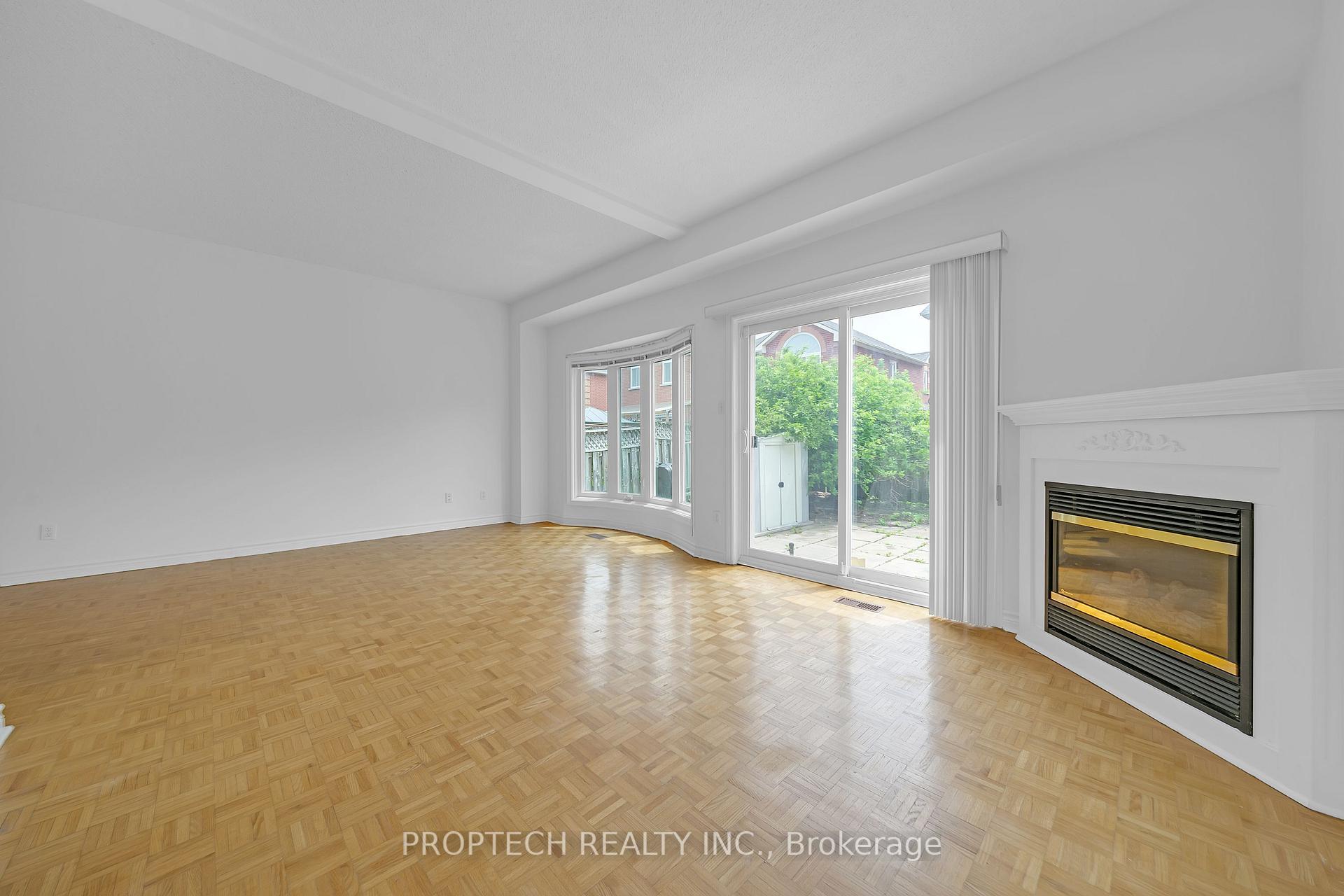 Photo 7 of 170 Milliken Meadows Drive, Markham, Milliken Mills West — HOMEH